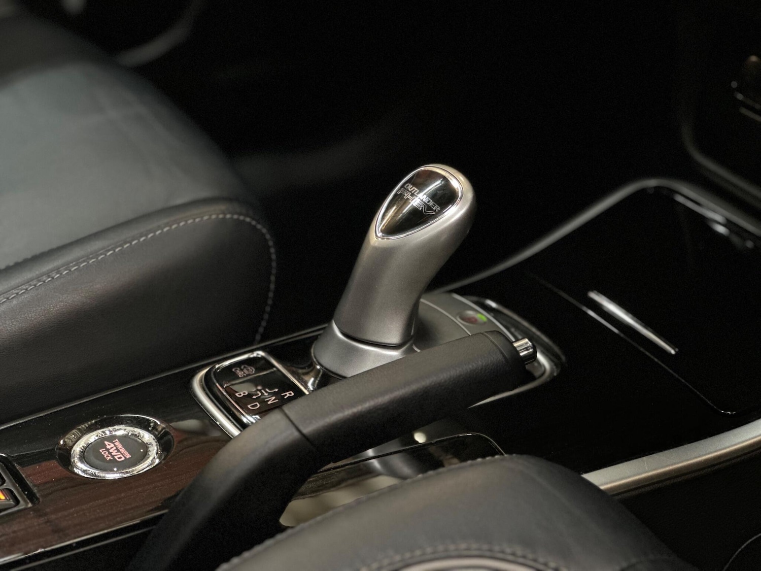 Used Mitsubishi Outlander 2016 for sale - 76886481: Photo 23