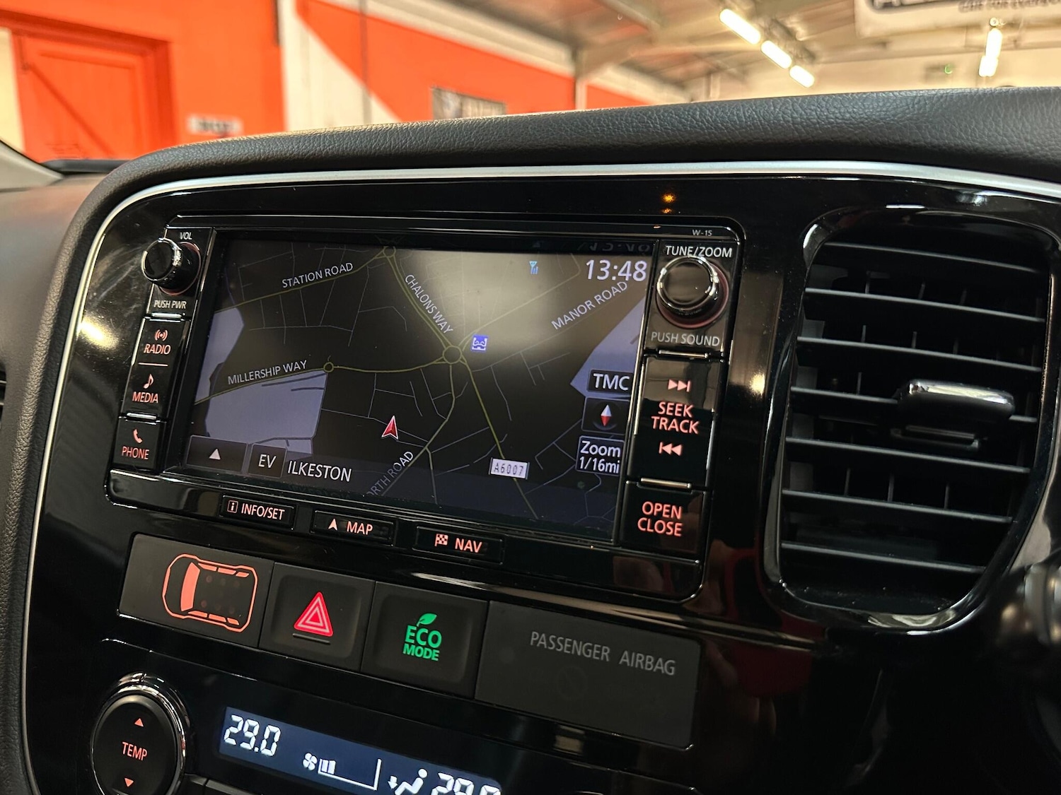 Used Mitsubishi Outlander 2016 for sale - 76886481: Photo 27