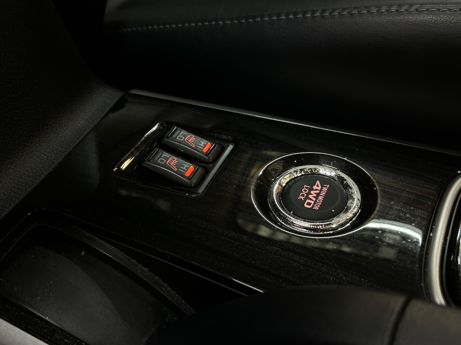 Used Mitsubishi Outlander 2016 for sale - 76886481: Photo 32