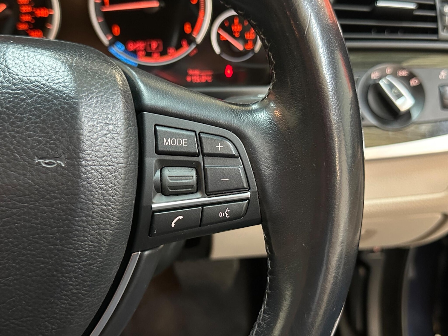 Used BMW 5 Series 2016 for sale - 78086372: Photo 30