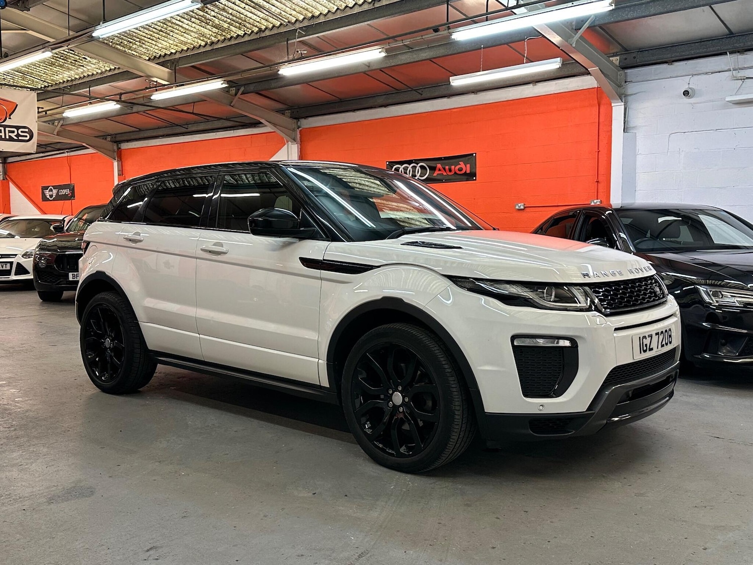 Used Land Rover Range Rover Evoque 2018 for sale - 77400861: Photo 3
