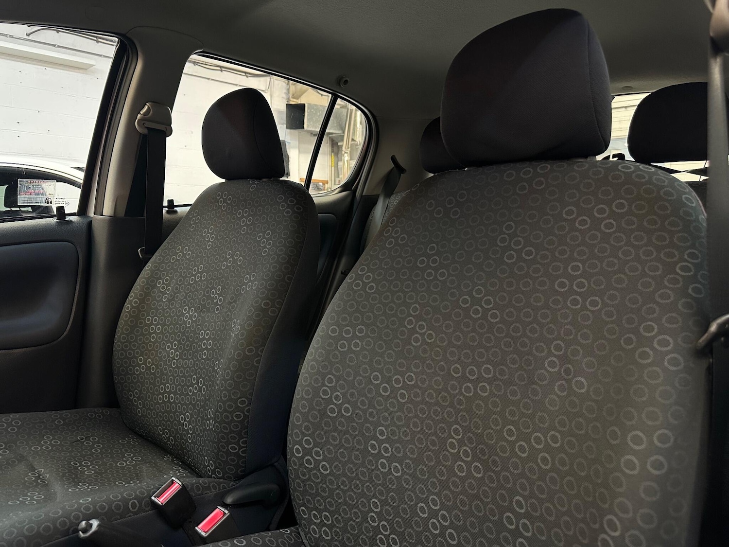 Used Toyota Yaris 2005 for sale - 76377868: Photo 15