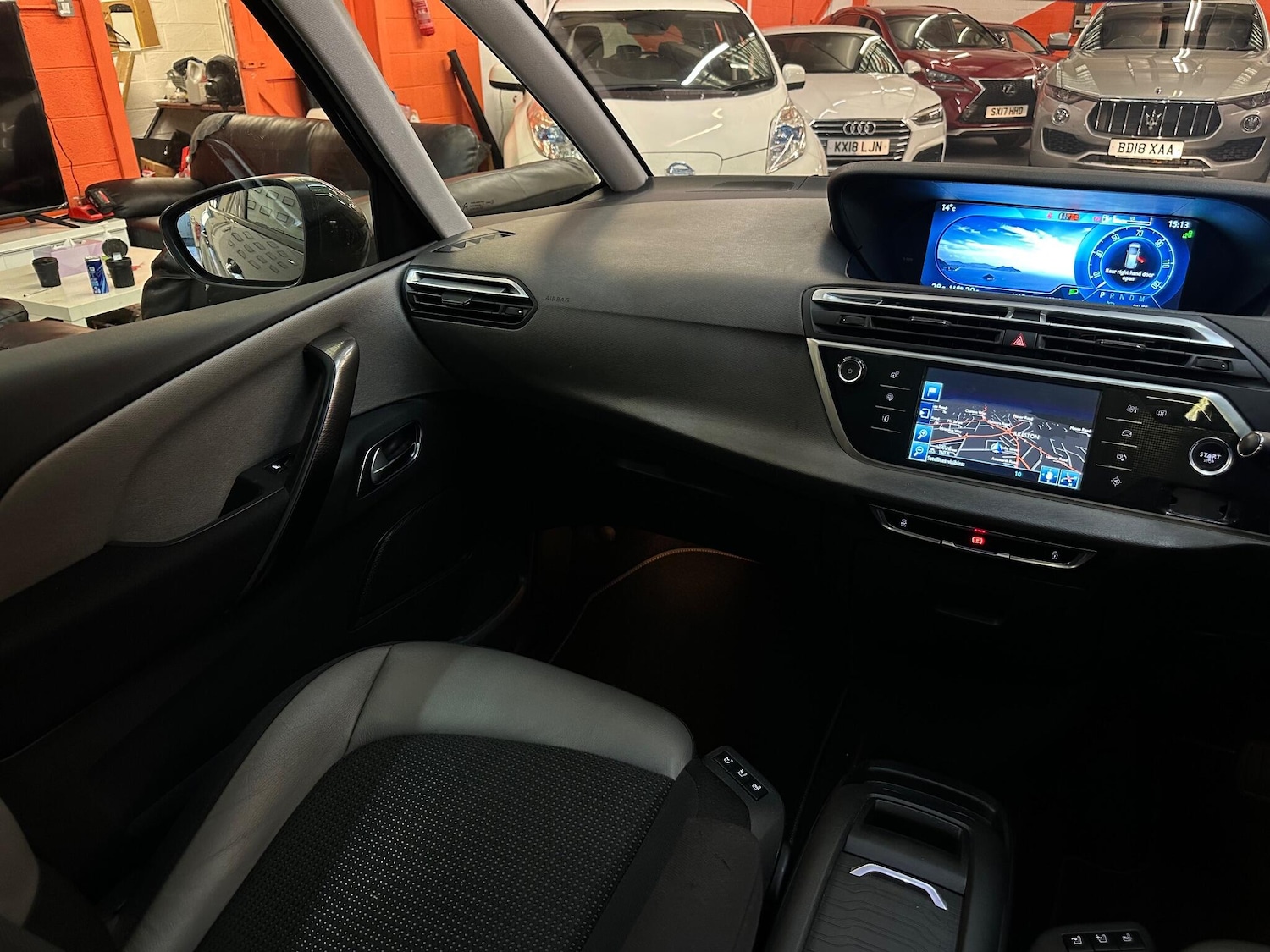 Used Citroen C4 Grand Picasso 2015 for sale - 76688940: Photo 43