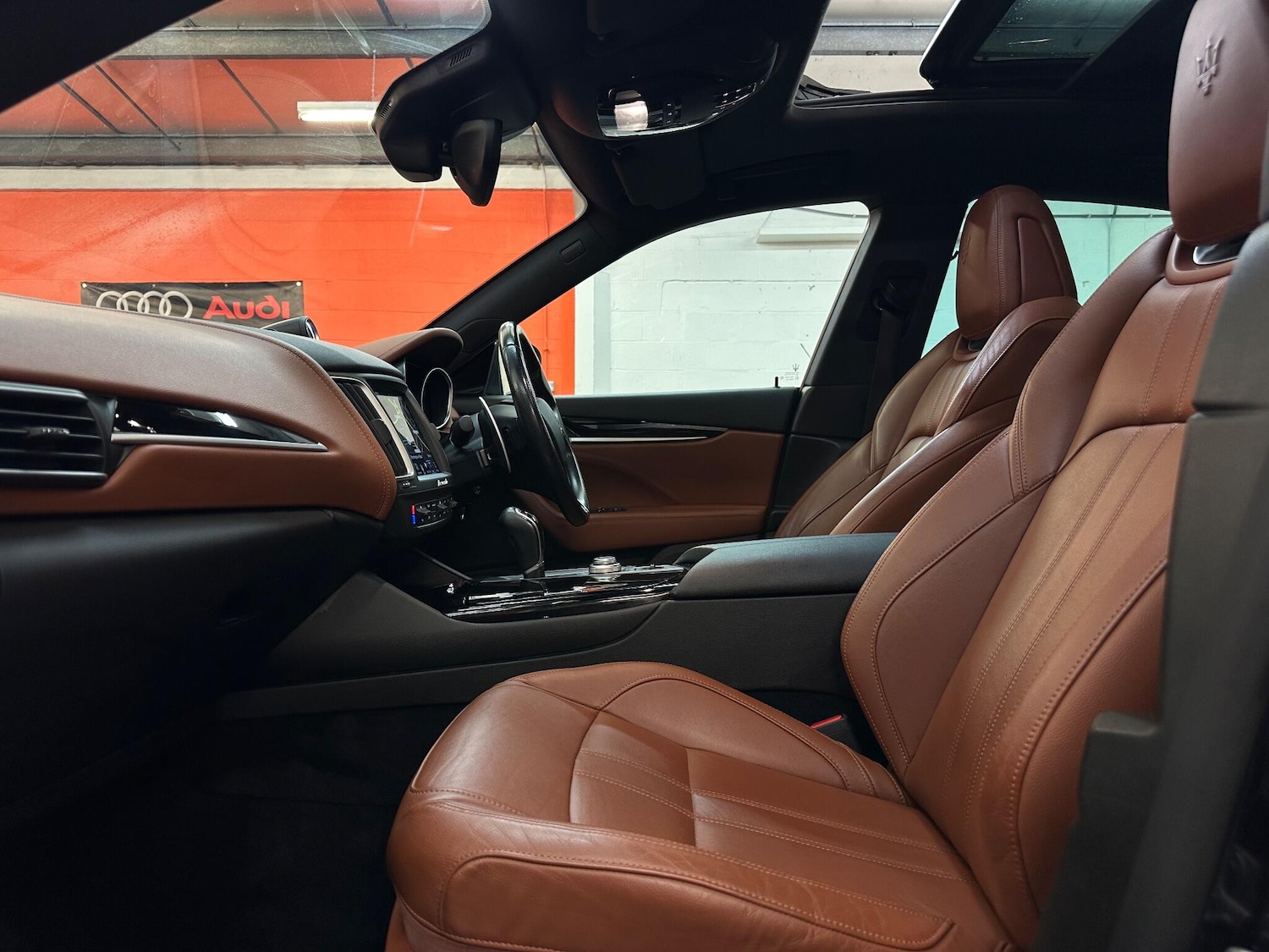 Used Maserati Levante 2017 for sale - 76991677: Photo 15