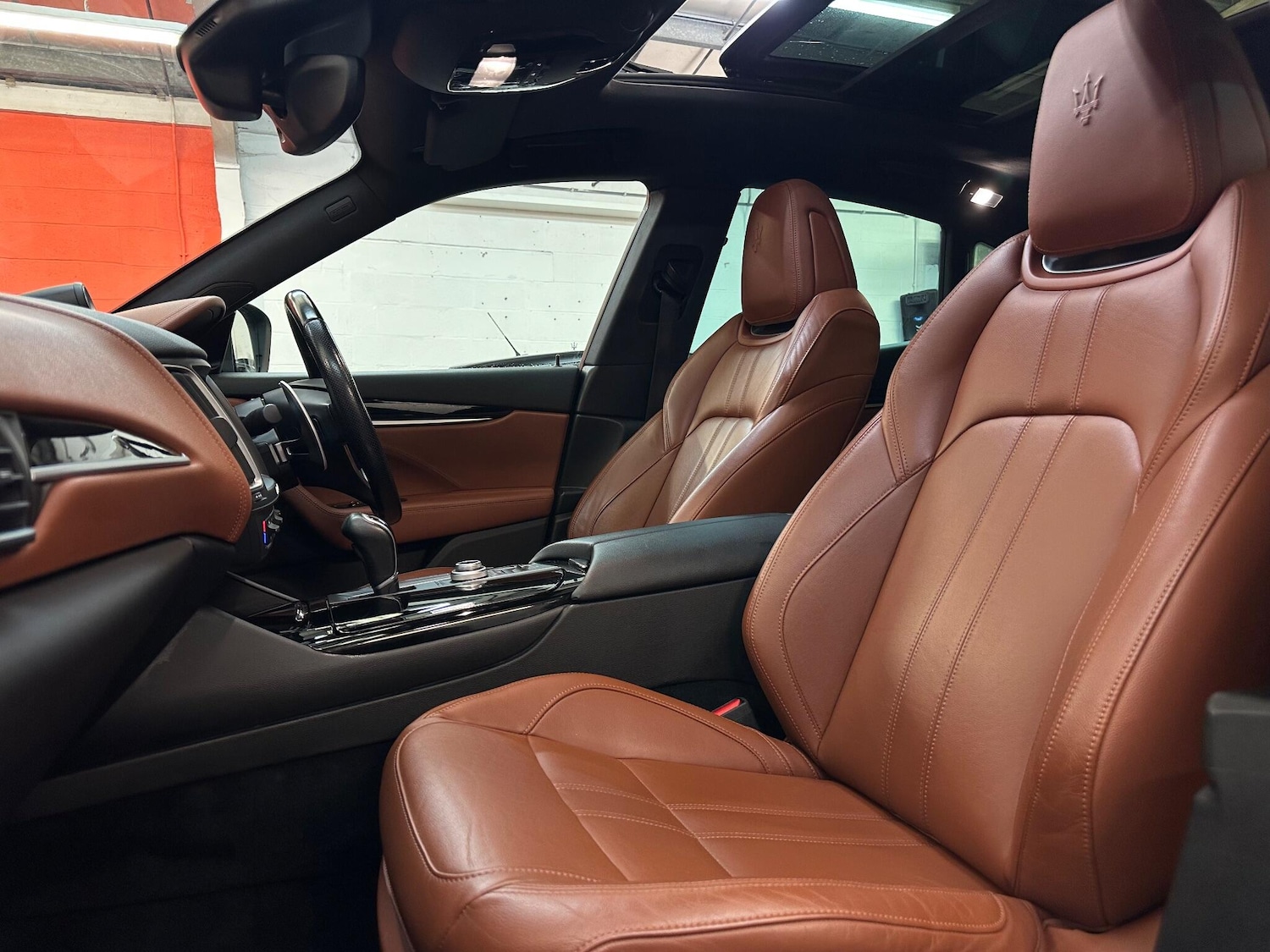 Used Maserati Levante 2017 for sale - 76991677: Photo 16