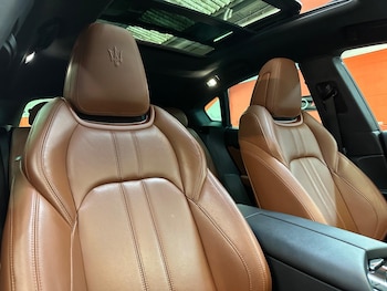 Used Maserati Levante 2017 for sale - 76991677: Photo