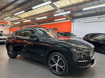 Used Maserati Levante 2020 for sale - 75708818: Photo