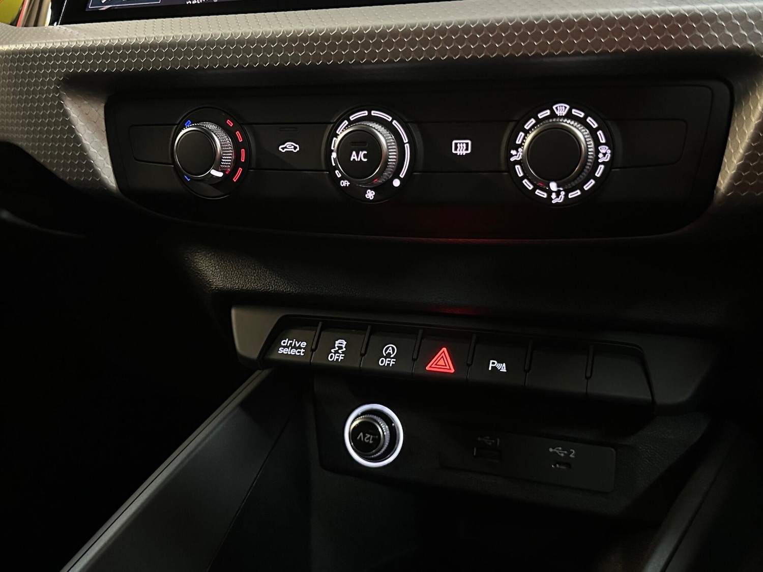 Used Audi A1 for sale - 77853326: Photo 27