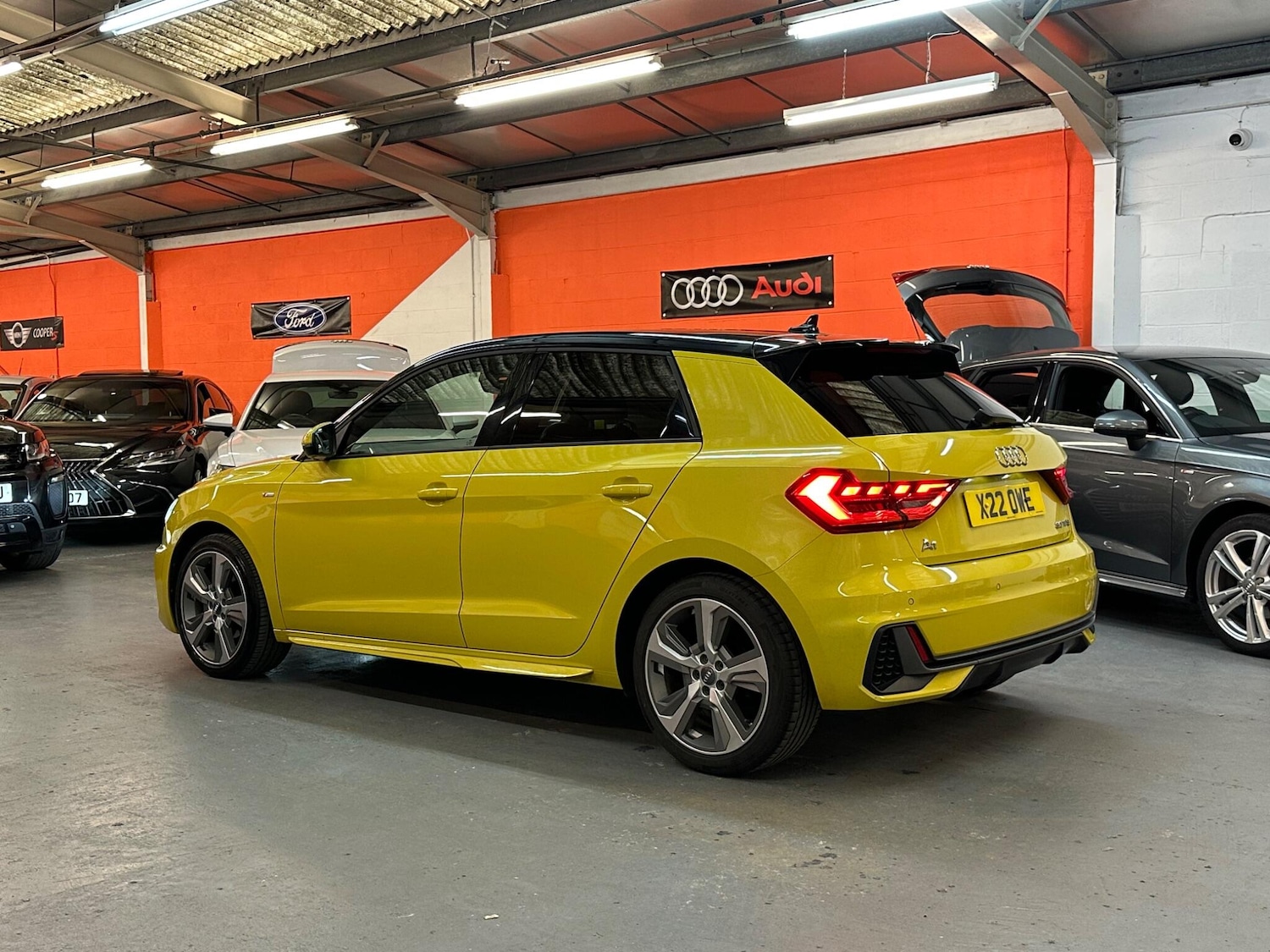 Used Audi A1 for sale - 77853326: Photo 6