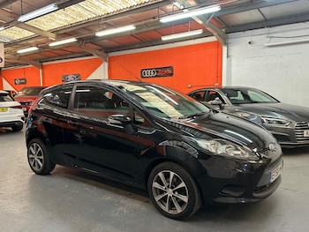 Used Ford Fiesta 2010 for sale - 79224157: Photo