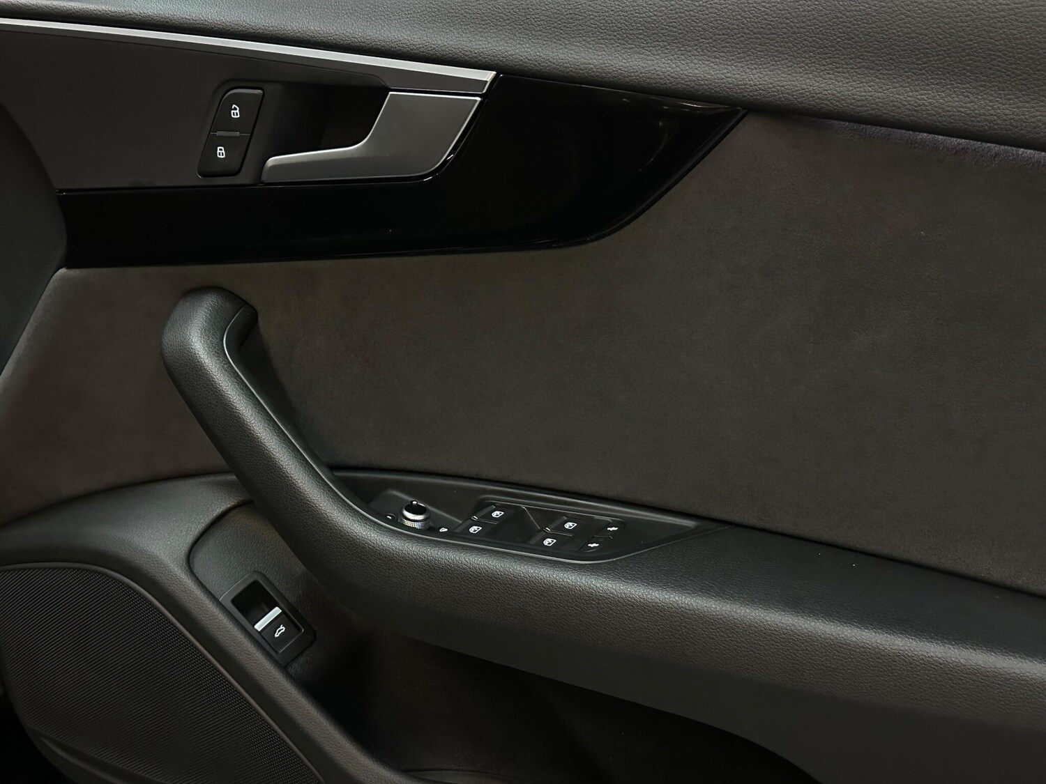 Used Audi A4 2019 for sale - 77479211: Photo 35