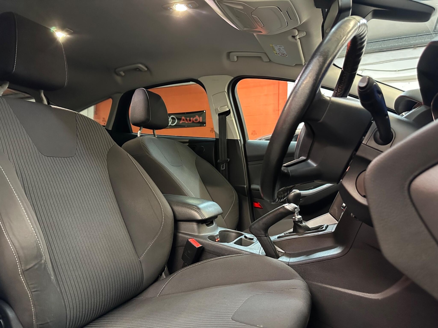 Used Ford Focus for sale - 77798953: Photo 11