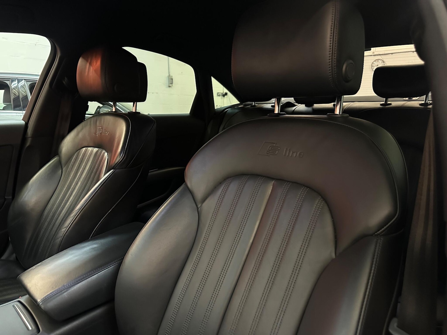 Used Audi A6 Saloon for sale - 77854071: Photo 14