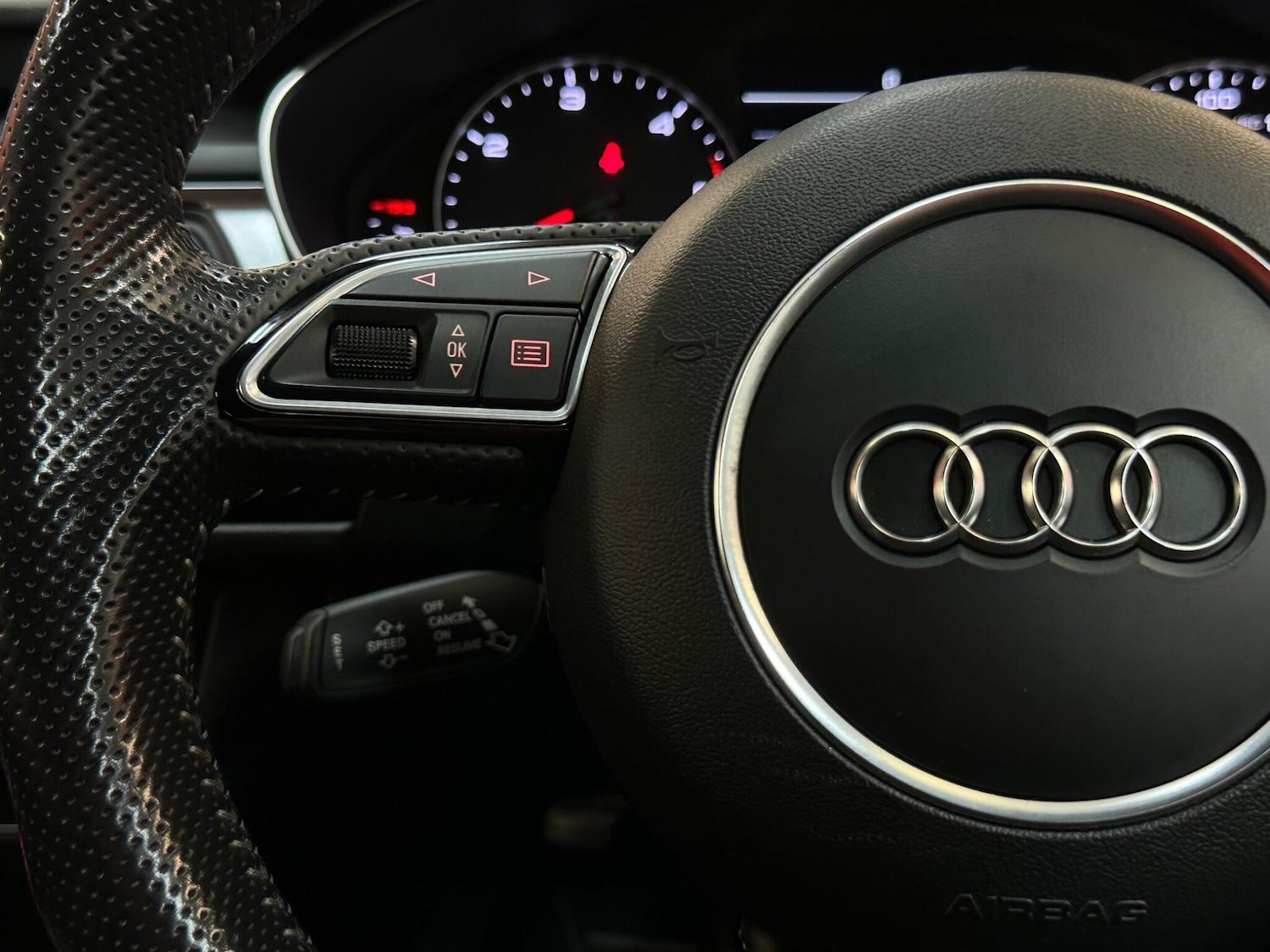 Used Audi A6 Saloon for sale - 77854071: Photo 28