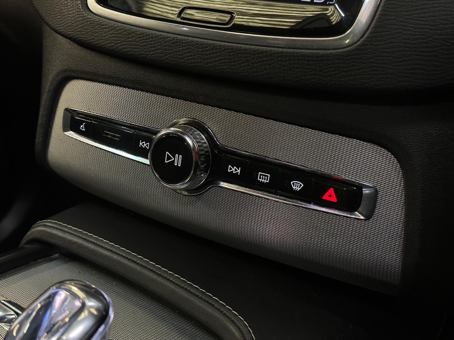 Used Volvo XC90 2016 for sale - 77537883: Photo 34