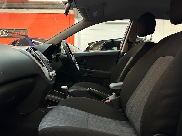 Used Kia Ceed 2009 for sale - 76251122: Photo 13