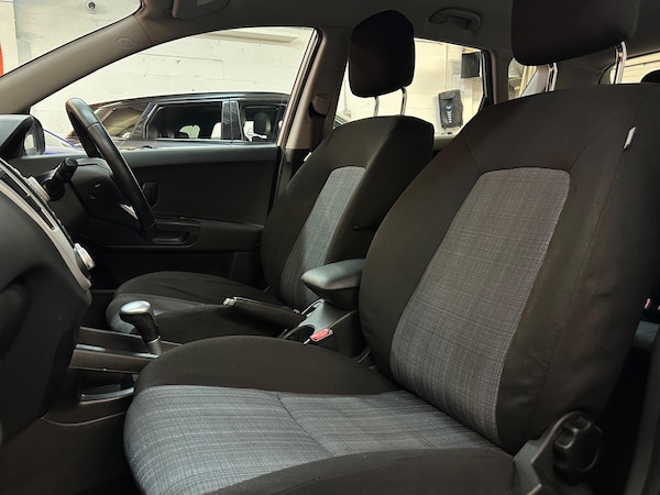 Used Kia Ceed 2009 for sale - 76251122: Photo 14