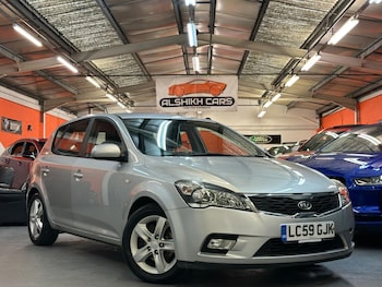 2009 (59) - 1.6 2 Auto Euro 4 5dr