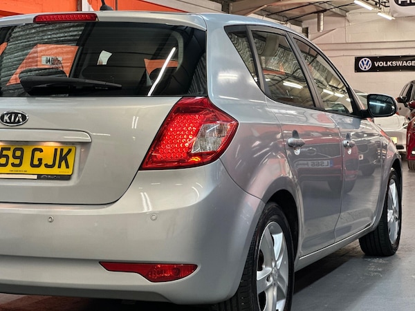 Used Kia Ceed 2009 for sale - 76251122: Photo 35