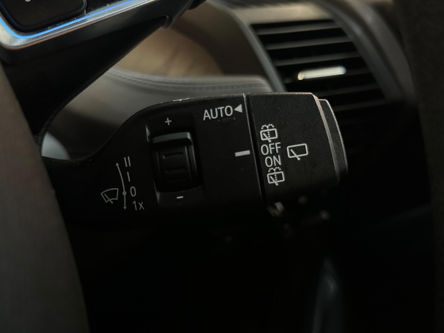 Used BMW i3 2020 for sale - 76573325: Photo 32