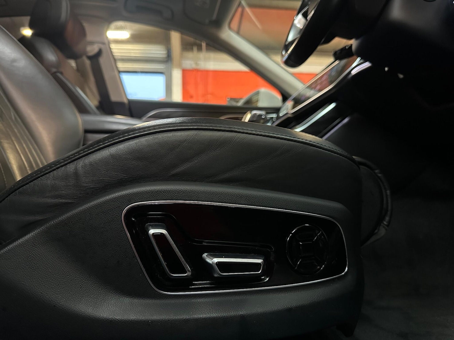 Used Audi A8 2018 for sale - 77216204: Photo 38