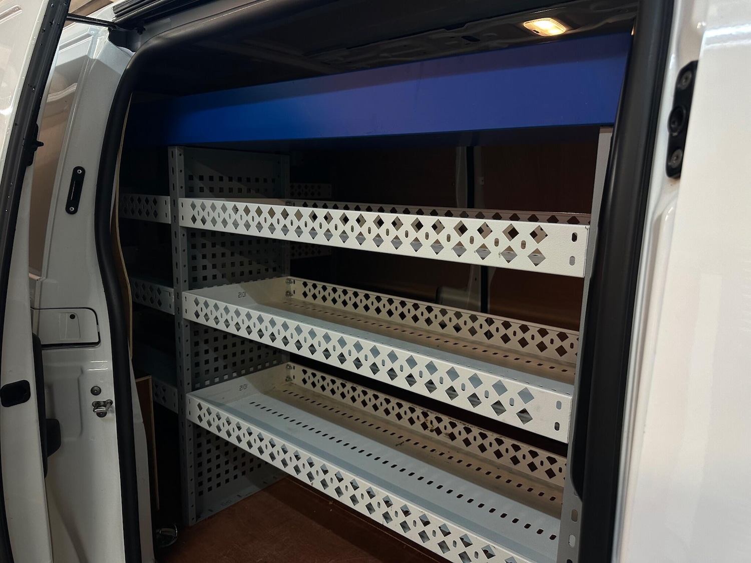 Used Citroen Dispatch 2020 for sale - 76759261: Photo 29