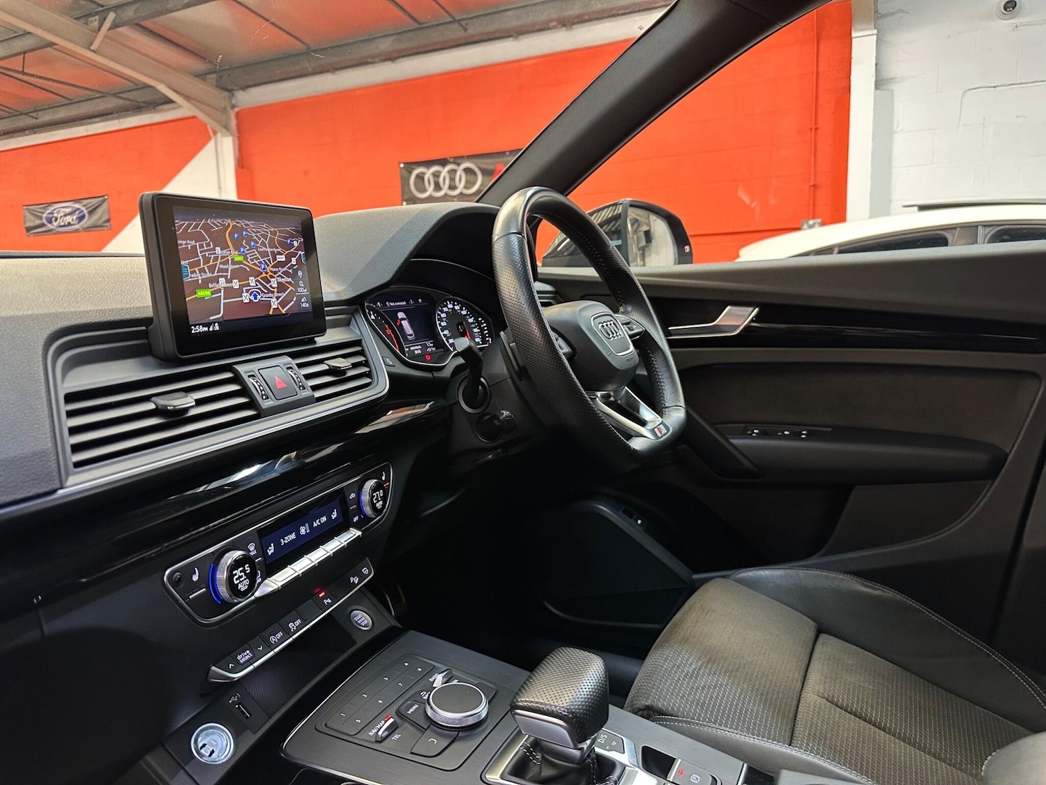 Used Audi Q5 for sale - 78141476: Photo 24