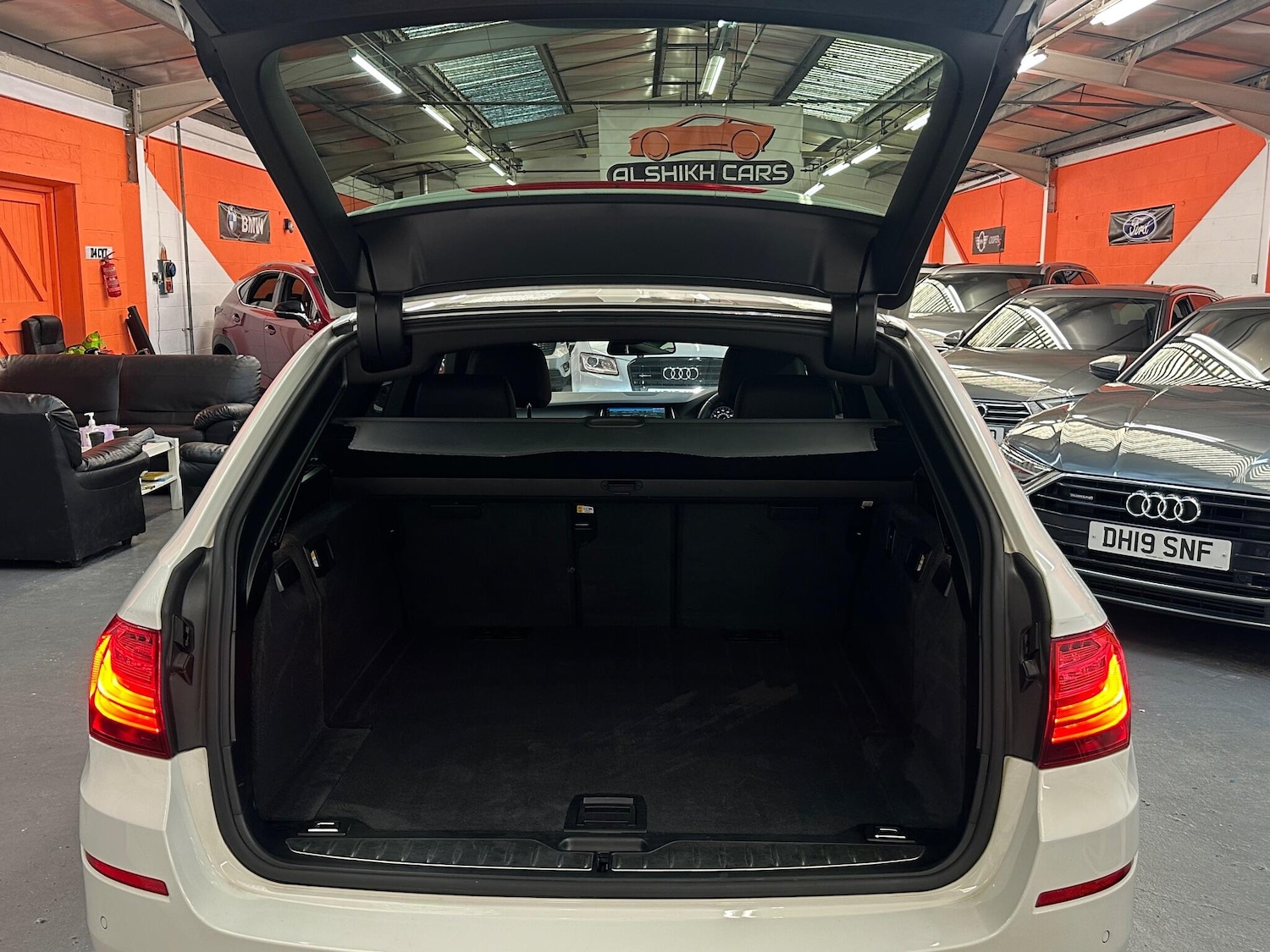 Used BMW 5 Series 2015 for sale - 76378000: Photo 18