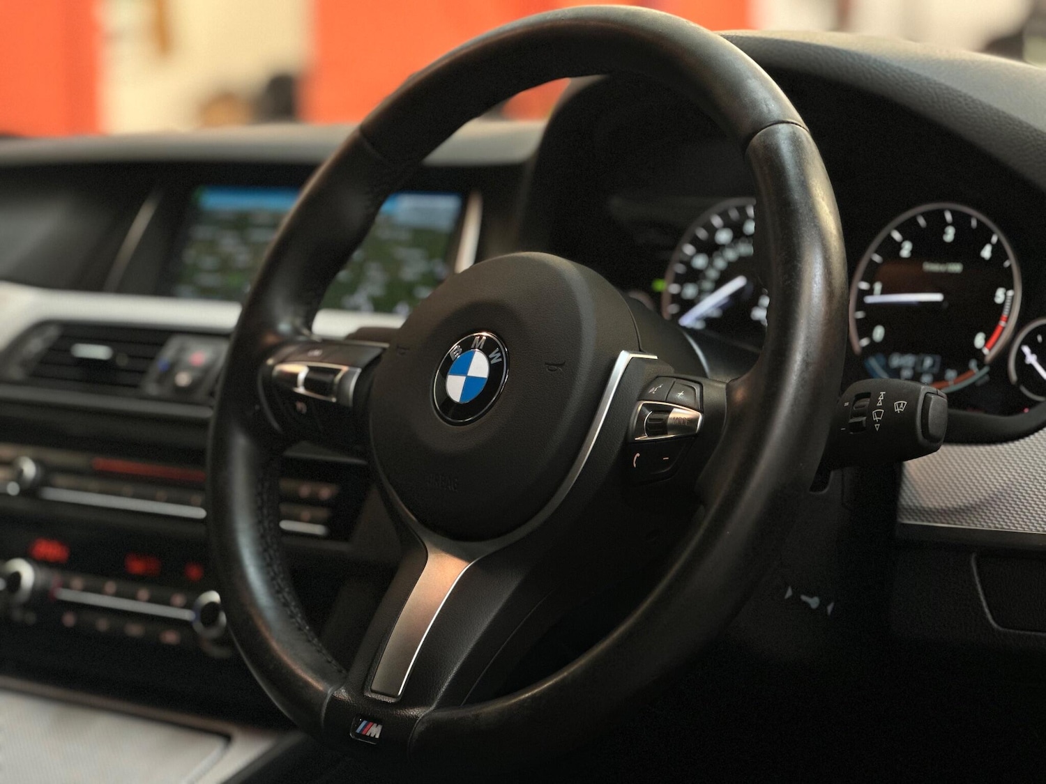 Used BMW 5 Series 2015 for sale - 76378000: Photo 30