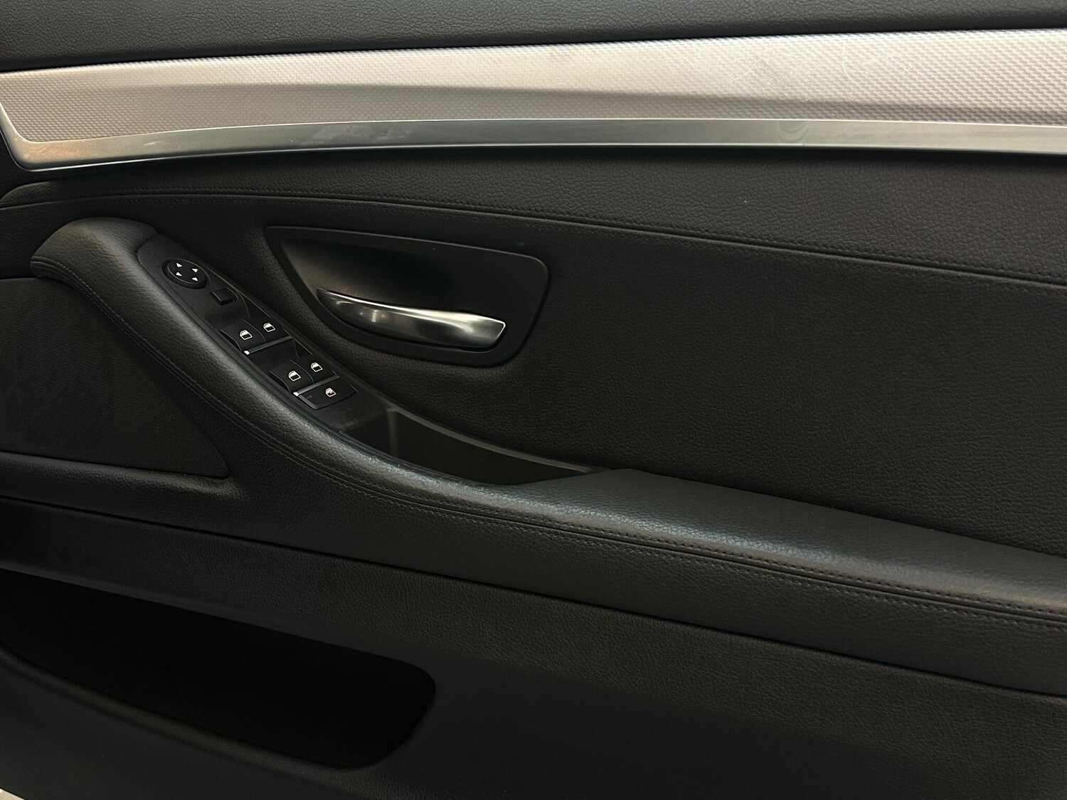 Used BMW 5 Series 2015 for sale - 76378000: Photo 36