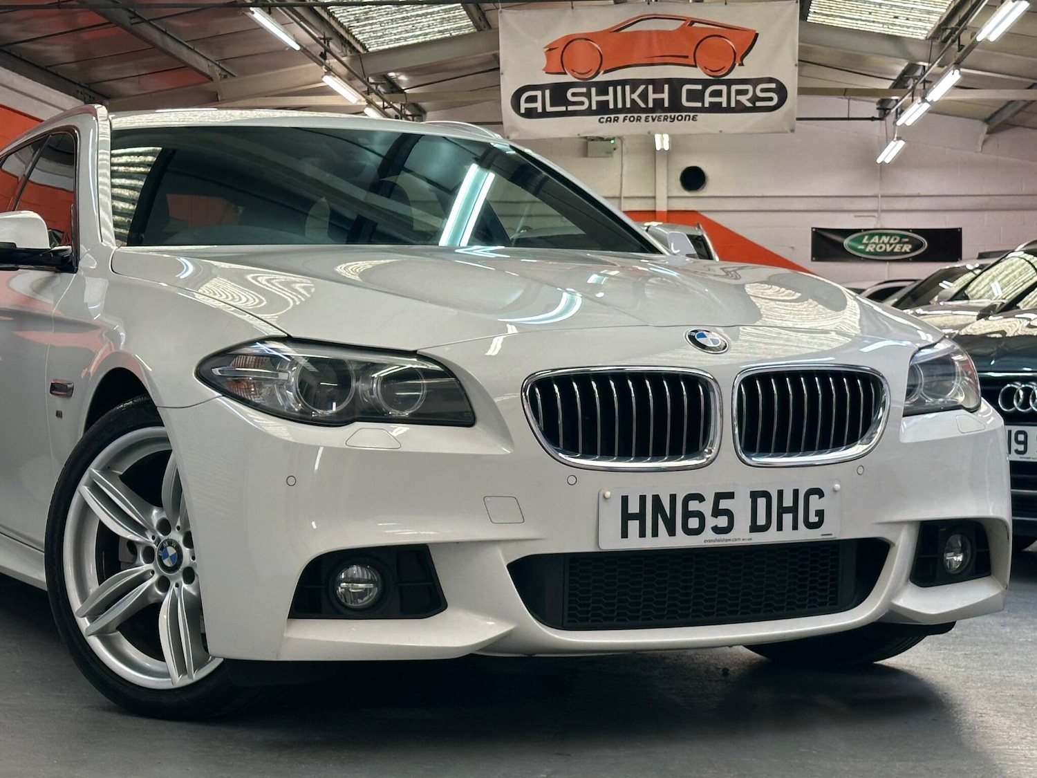 Used BMW 5 Series 2015 for sale - 76378000: Photo 38