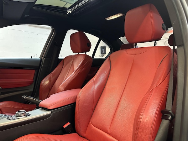 Used BMW 3 Series 2017 for sale - 76283729: Photo 2