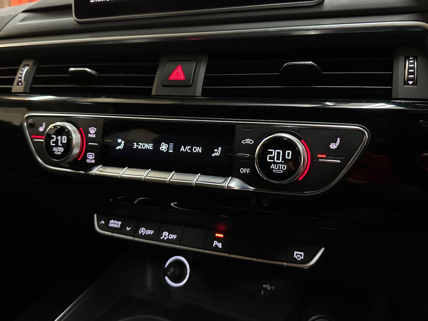 Used Audi A4 2019 for sale - 77799258: Photo 27