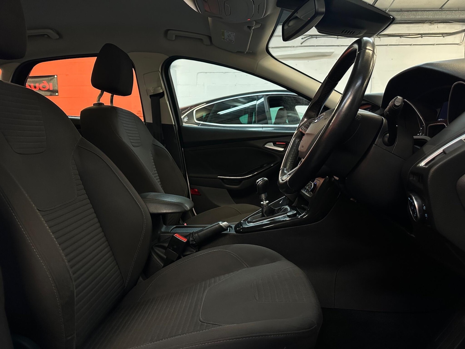 Used Ford Focus 2016 for sale - 76912906: Photo 12