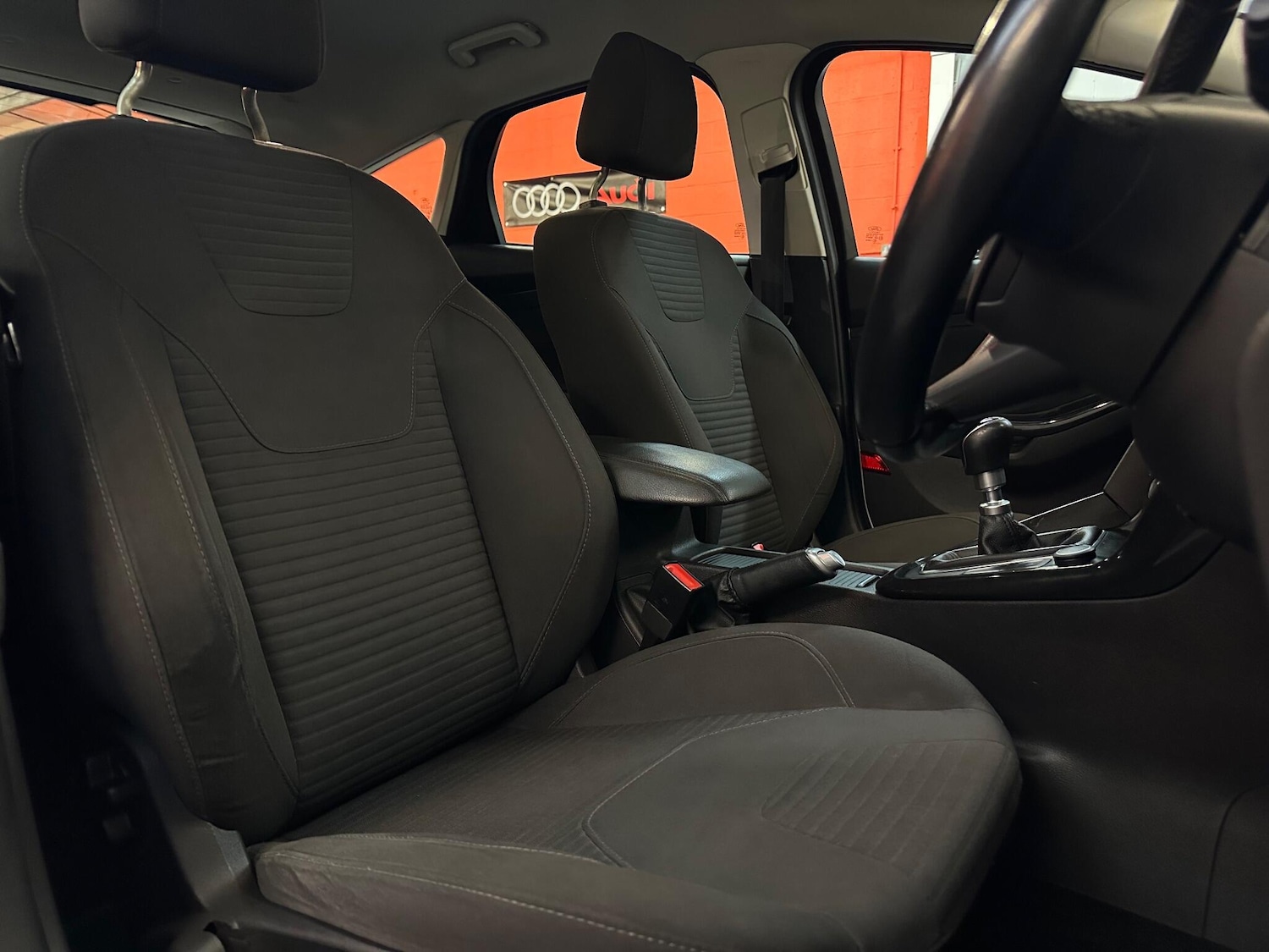 Used Ford Focus 2016 for sale - 76912906: Photo 13