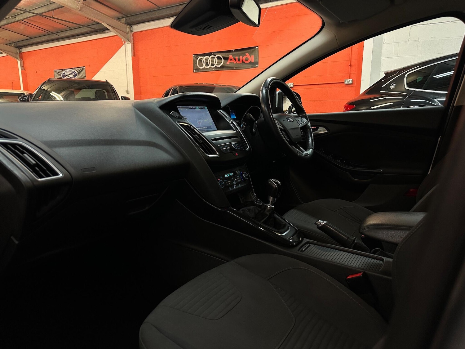 Used Ford Focus 2016 for sale - 76912906: Photo 16