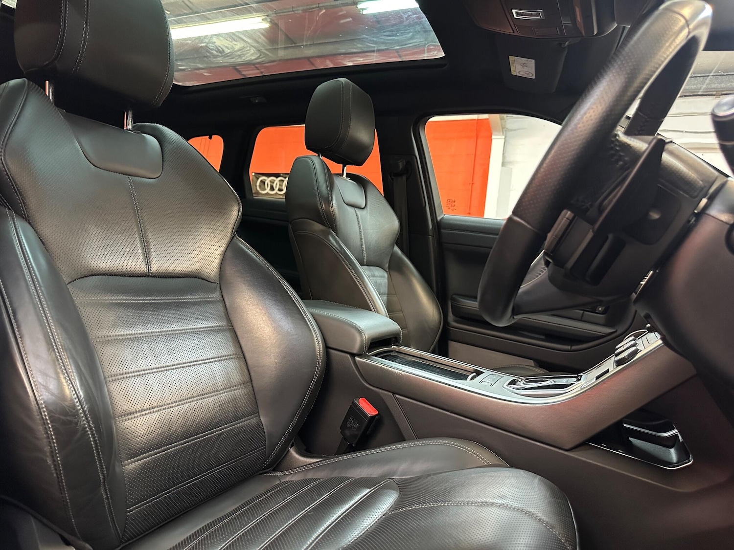 Used Land Rover Range Rover Evoque 2018 for sale - 76377546: Photo 12