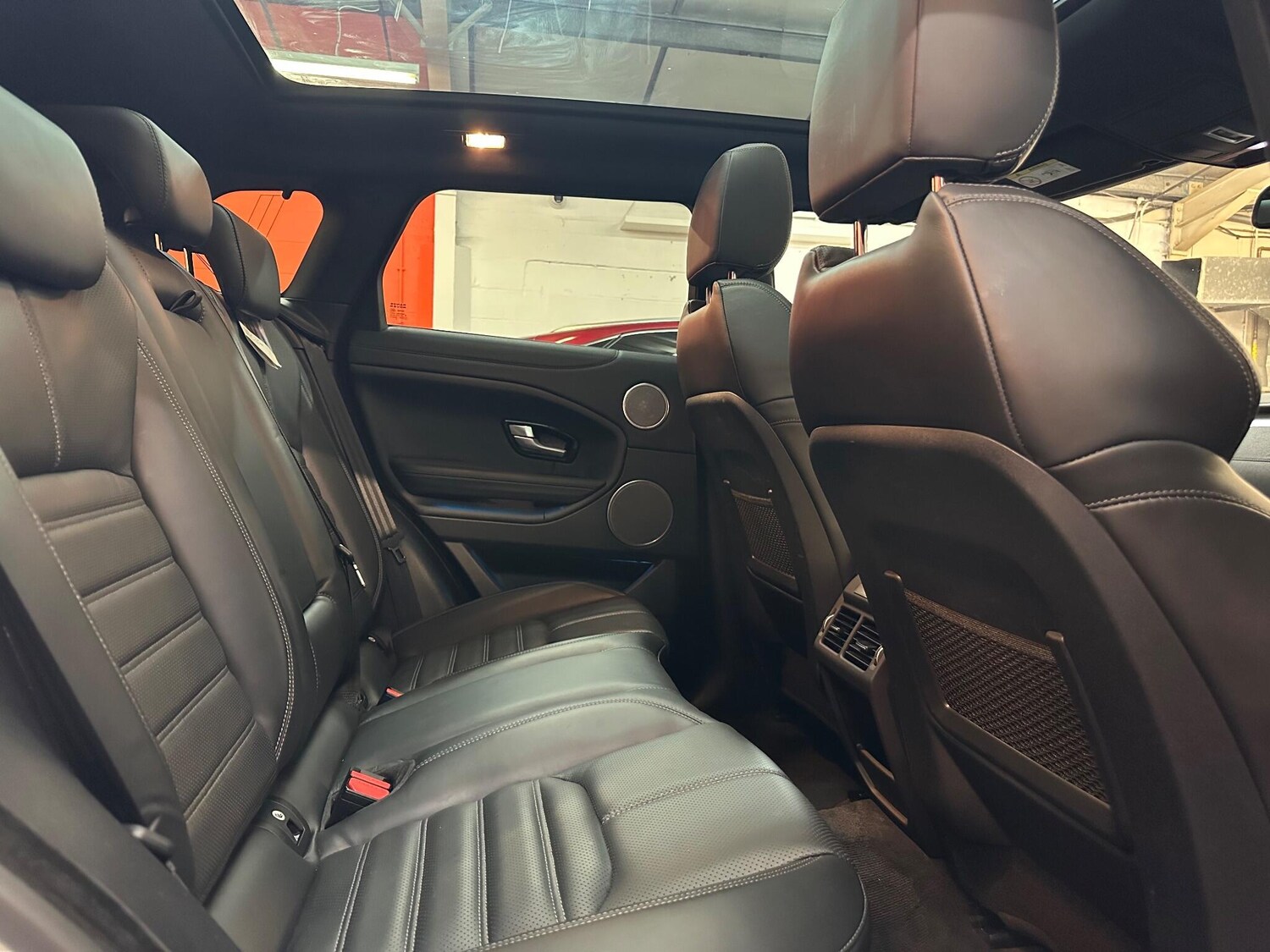 Used Land Rover Range Rover Evoque 2018 for sale - 76377546: Photo 18