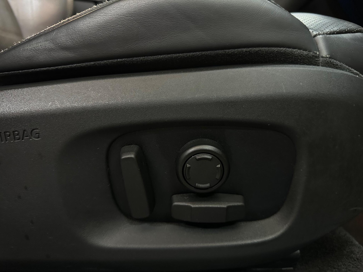 Used Land Rover Range Rover Evoque 2018 for sale - 76377546: Photo 33