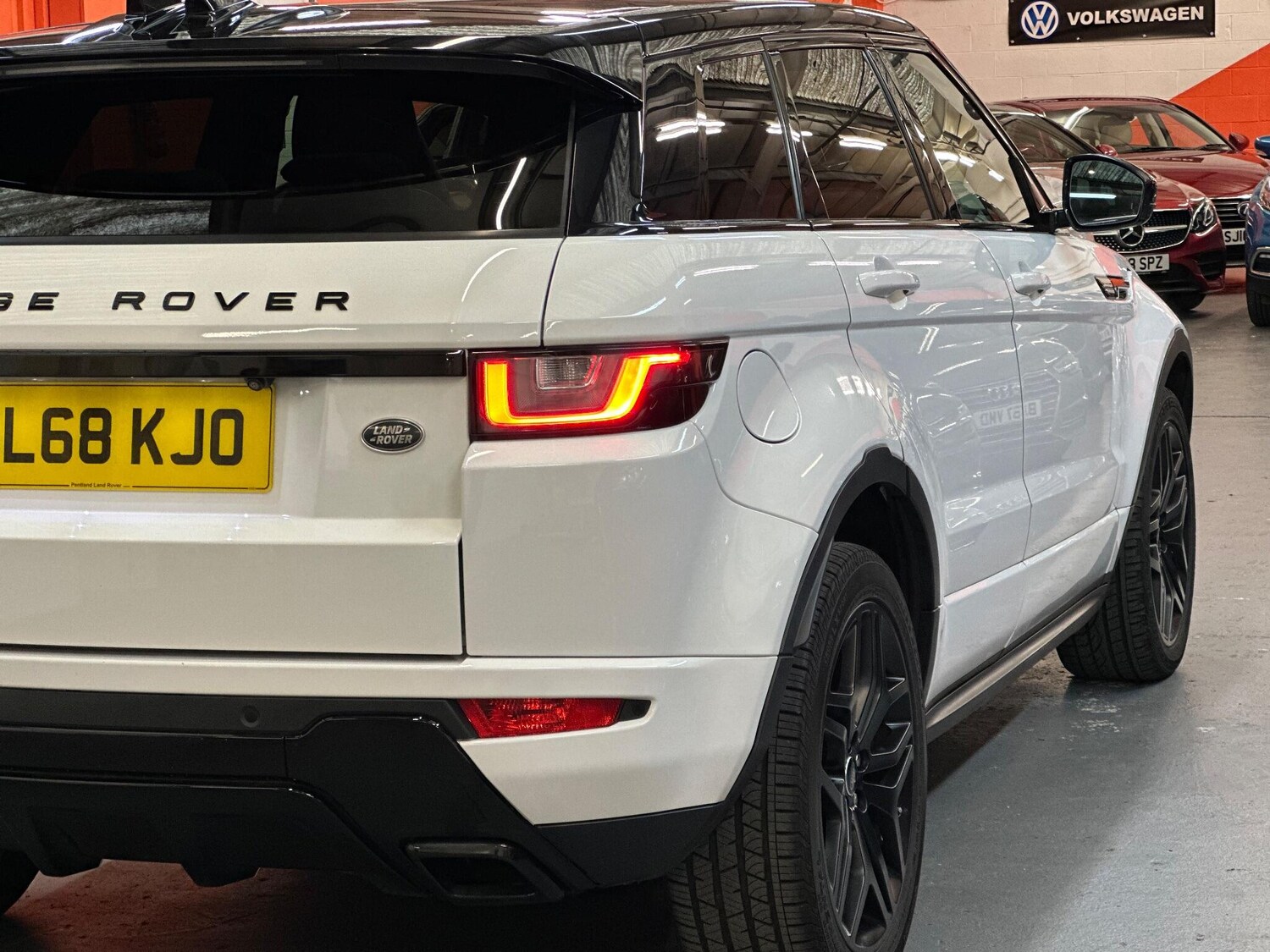 Used Land Rover Range Rover Evoque 2018 for sale - 76377546: Photo 40