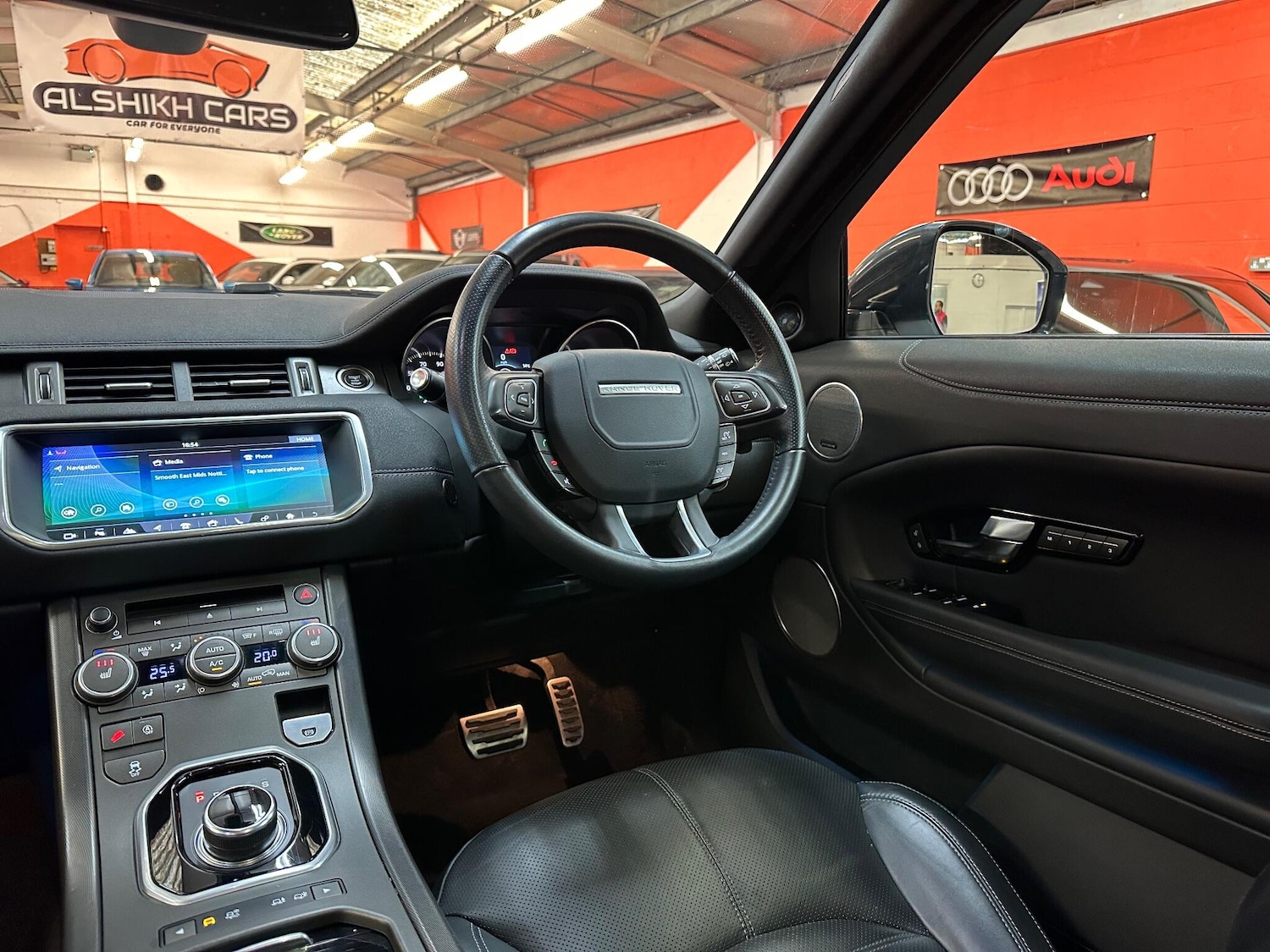 Used Land Rover Range Rover Evoque 2018 for sale - 76377546: Photo 43