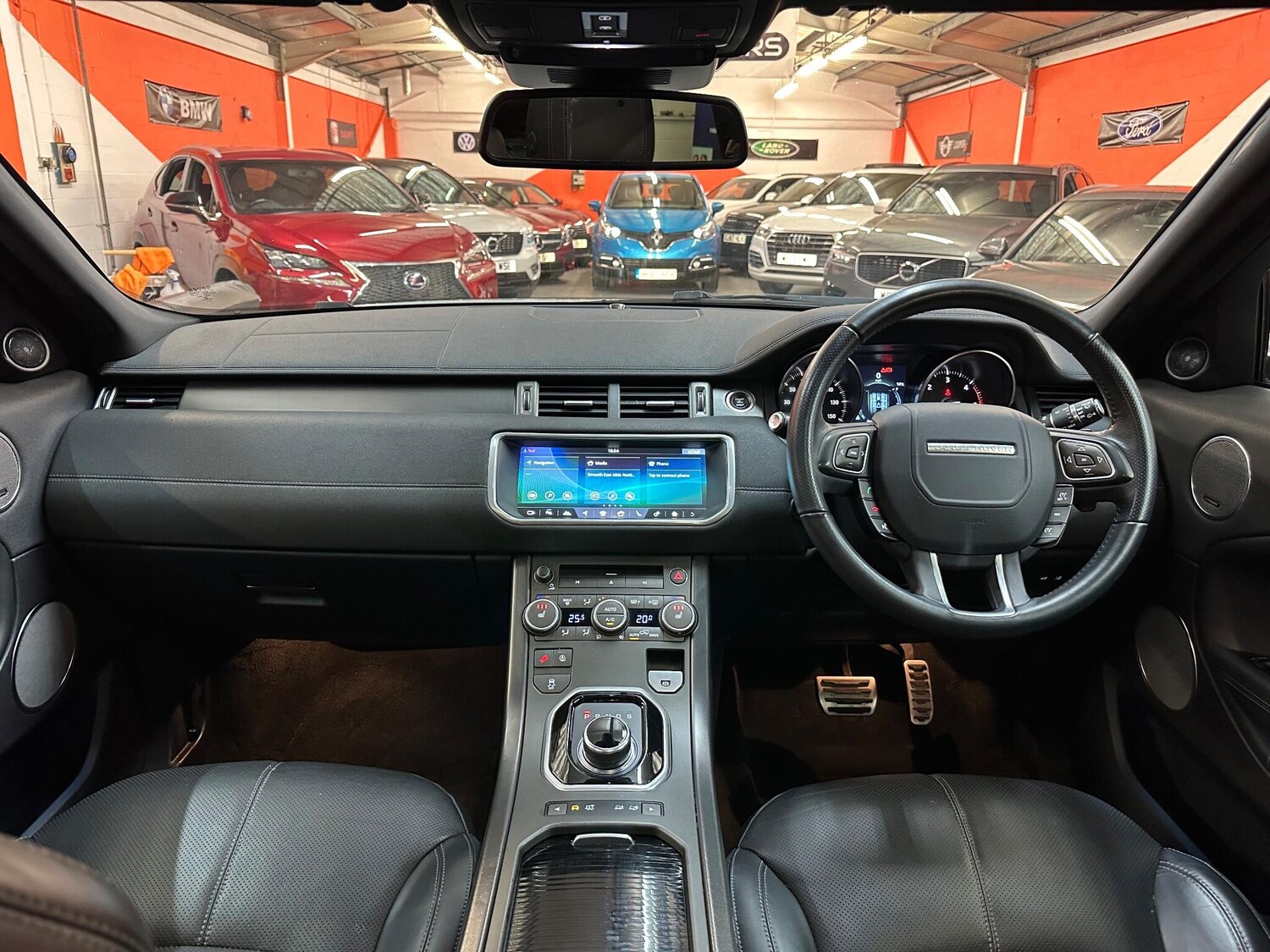 Used Land Rover Range Rover Evoque 2018 for sale - 76377546: Photo 44