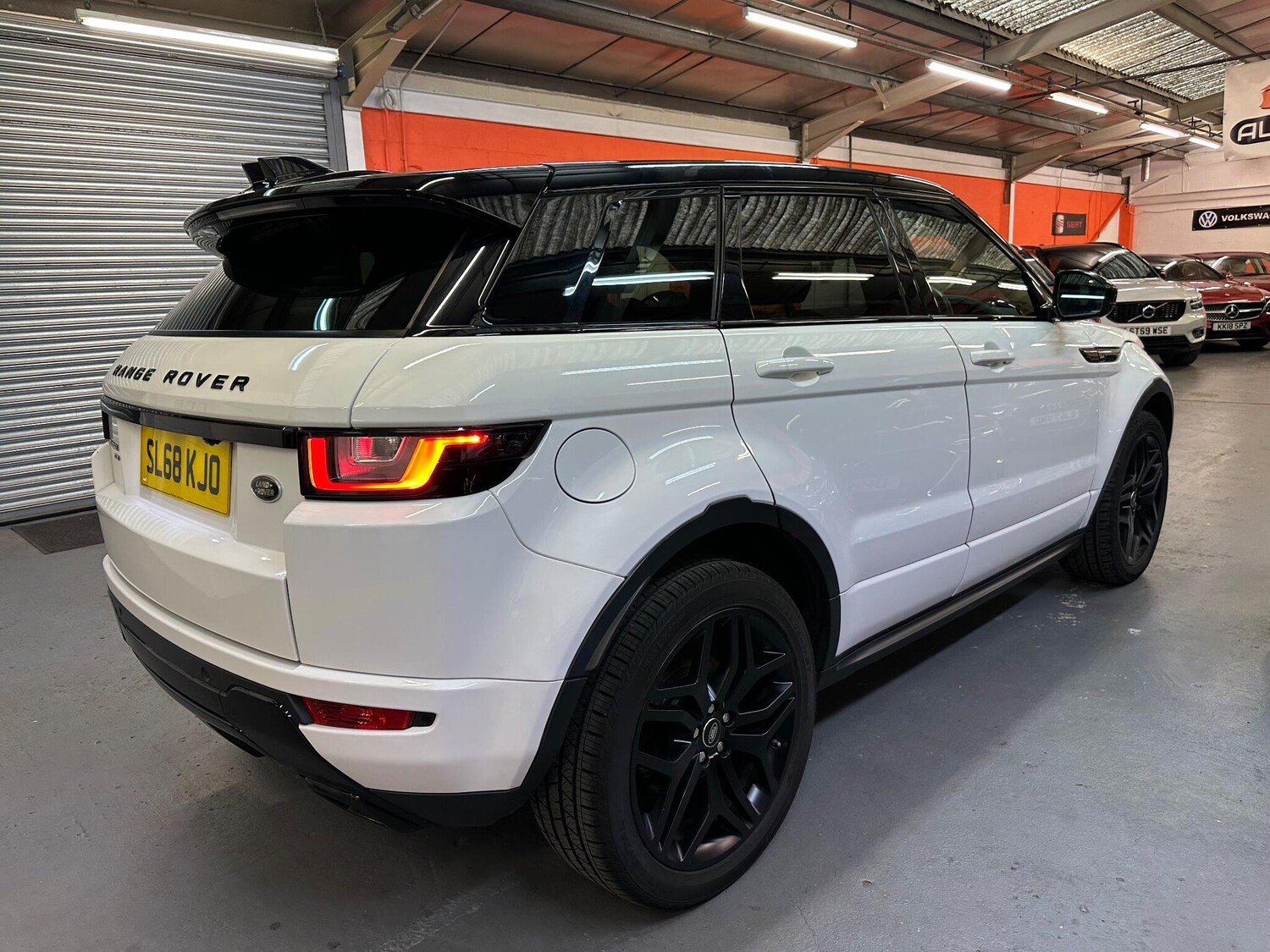 Used Land Rover Range Rover Evoque 2018 for sale - 76377546: Photo 9