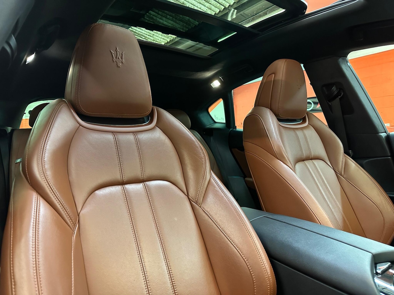 Used Maserati Levante 2017 for sale - 76572003: Photo 2