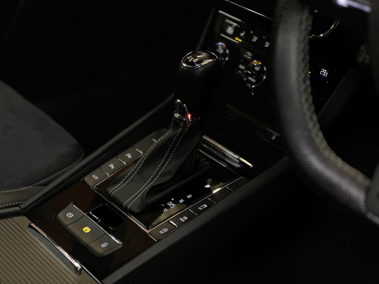 Used Skoda Superb for sale - 77598746: Photo 23