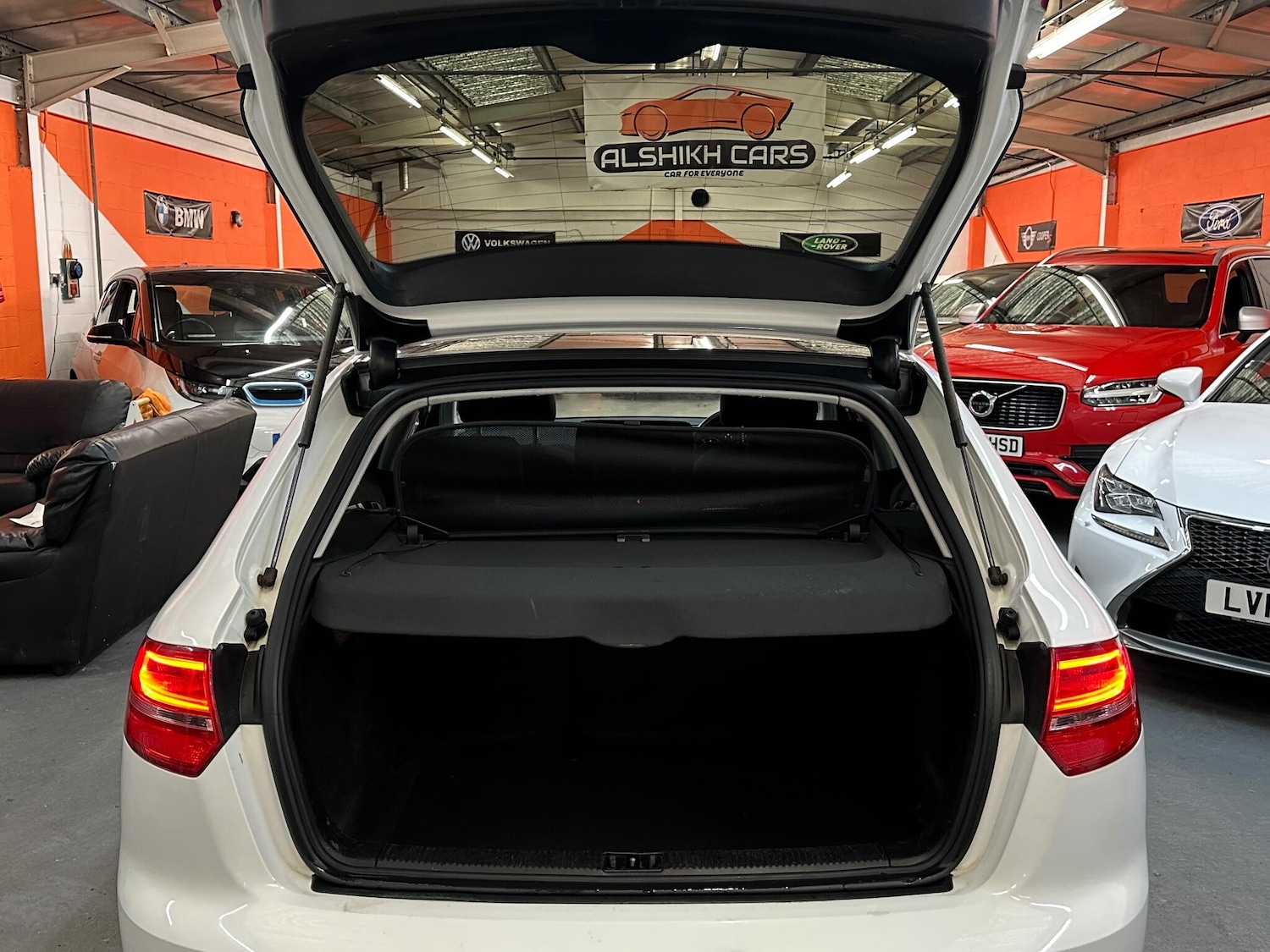 Used Audi A3 2010 for sale - 77396042: Photo 10