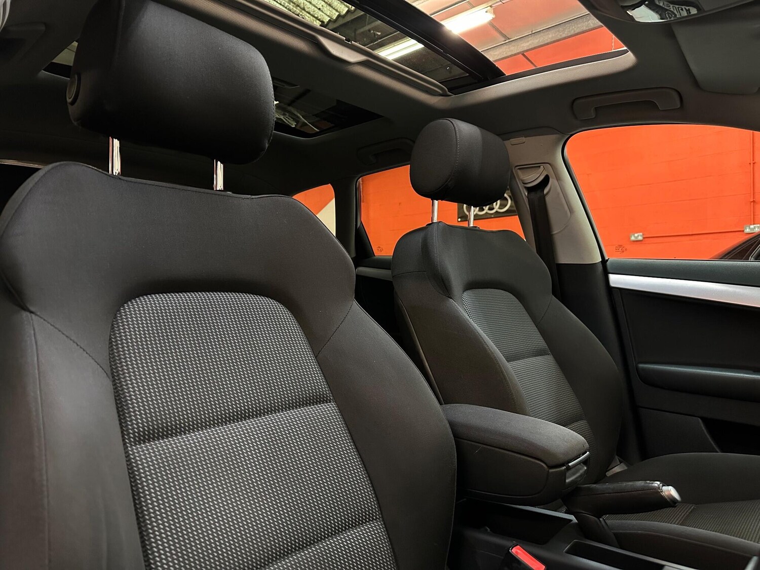 Used Audi A3 2010 for sale - 77396042: Photo 14