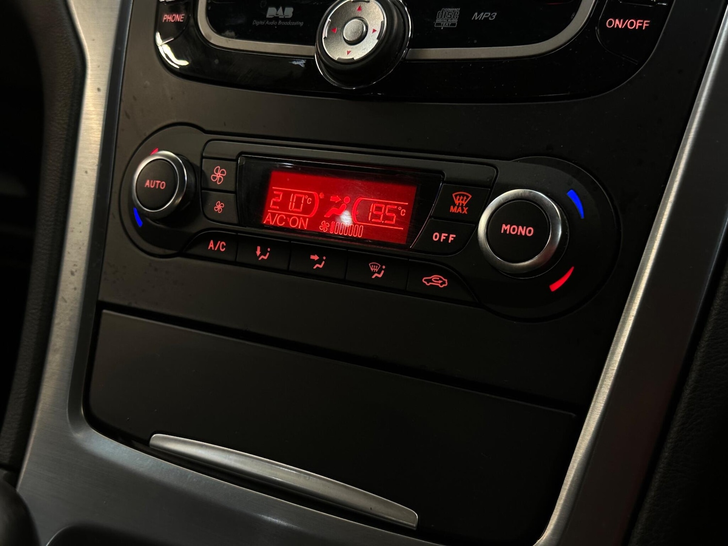 Used Ford Mondeo for sale - 78185550: Photo 26