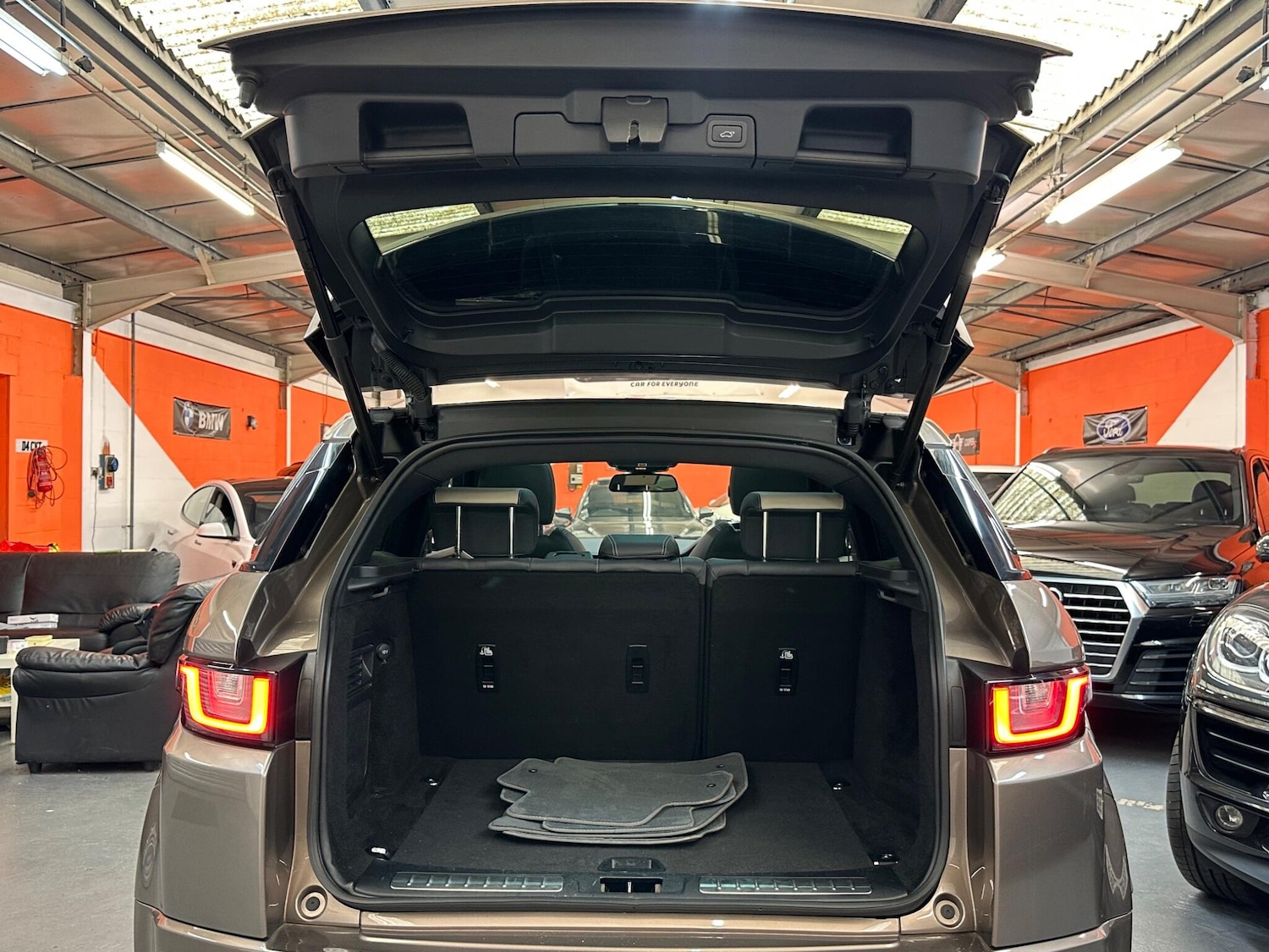 Used Land Rover Range Rover Evoque 2017 for sale - 77049857: Photo 10