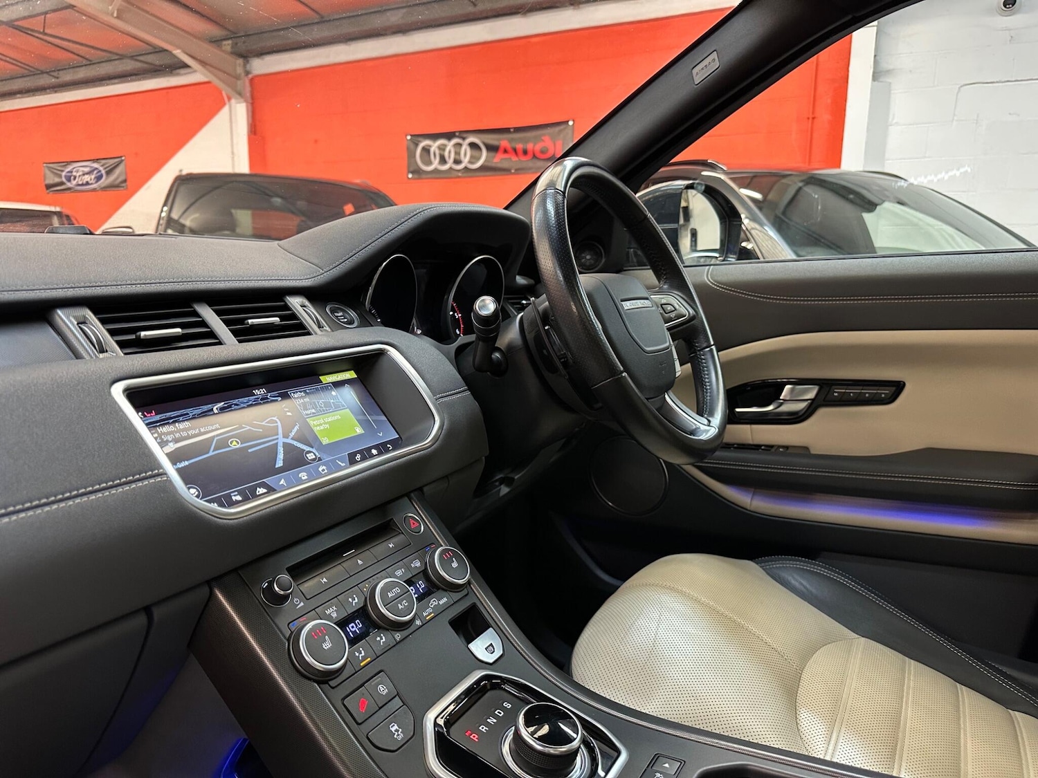 Used Land Rover Range Rover Evoque 2017 for sale - 77049857: Photo 23